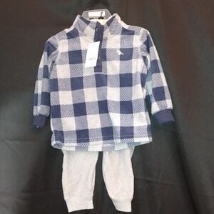 Carter's 2 pc set